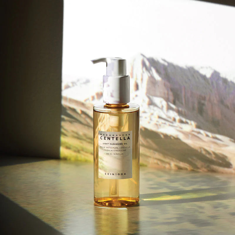 Madagascar Centella Light Cleansing Oil 200ml