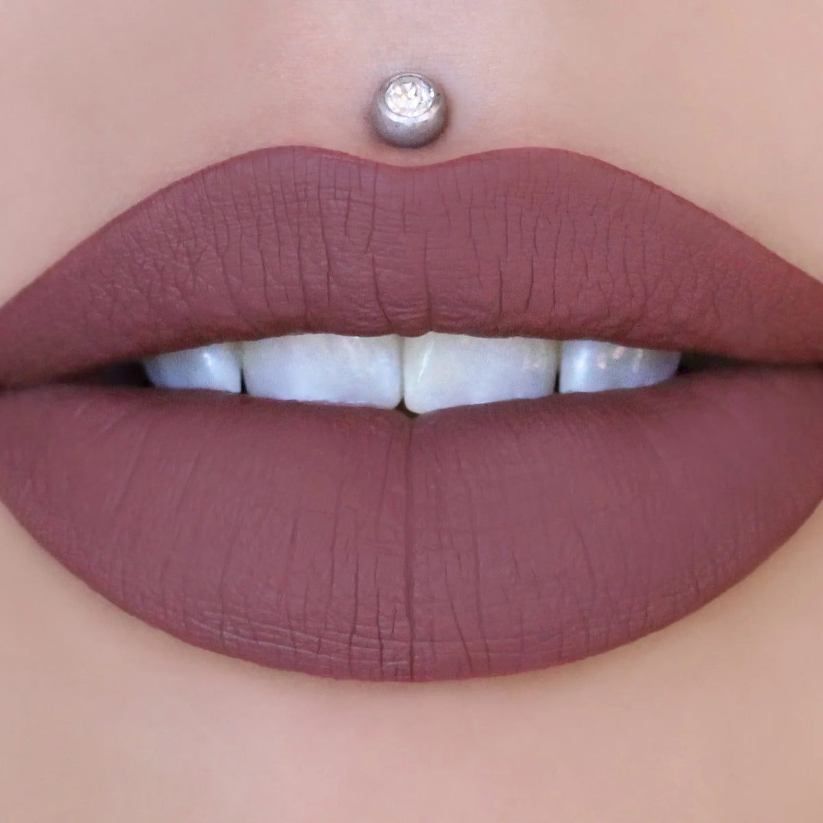 VELOUR LIQUID LIPSTICK ANDROGYNY