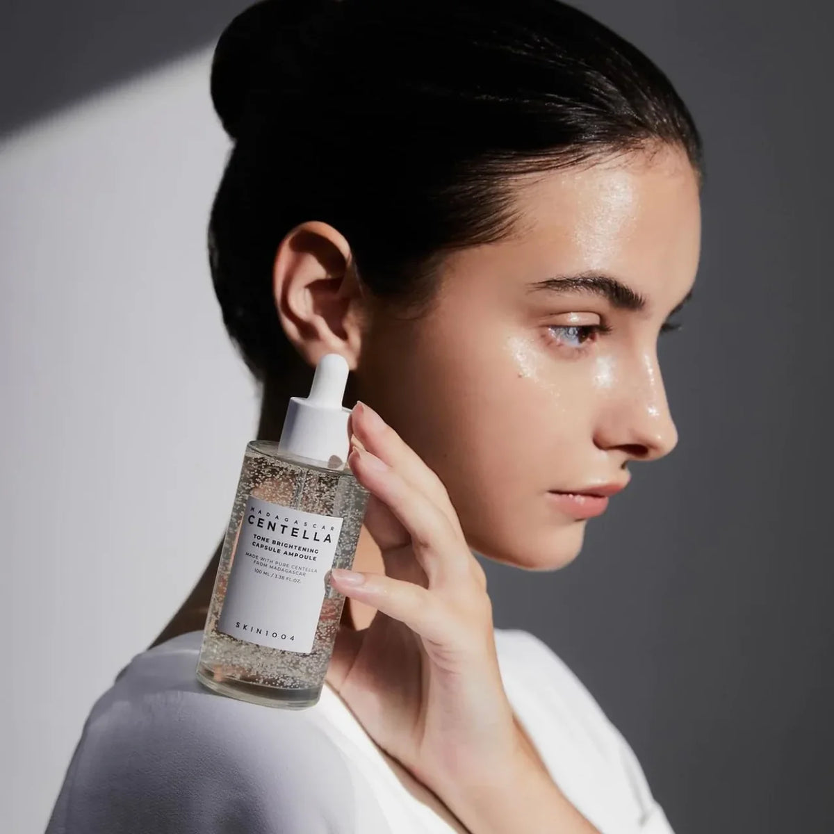 Madagascar Centella Tone Brightening Capsule Ampoule 100ml